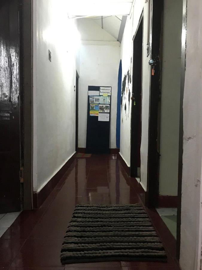 B Hostel Fort Kochi エクステリア 写真