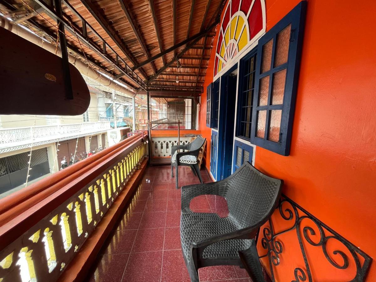 B Hostel Fort Kochi エクステリア 写真